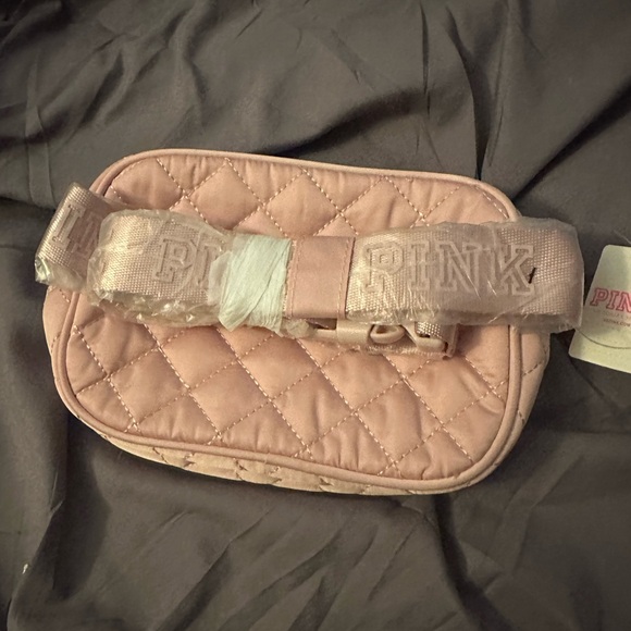 294- PINK fanny pack❤️ - Picture 3 of 3